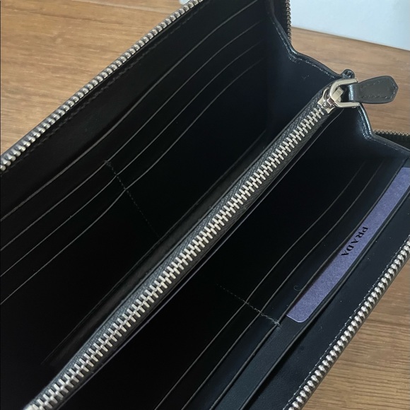 PRADA-AUTHENTIC (NWT) Large Black Saffiano Leather Zip Around Wallet - Picture 12 of 15
